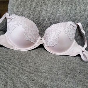 Maidenform Comfort Devotion Your Lift Underwire Bra 34B